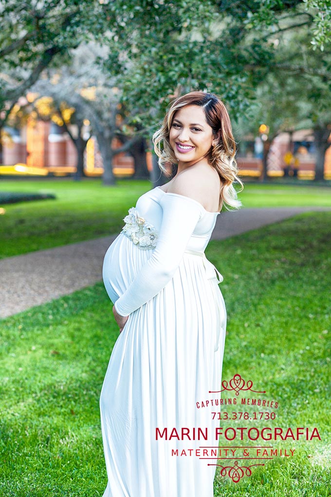 Sessiones Fotograficas de Futuras Mamas al Aire Libre.  Fotos de tu embarazo, momentos inolvidables e únicos.